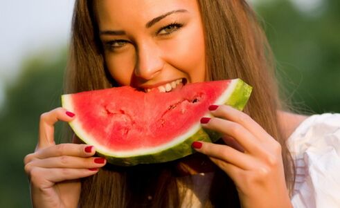 pozitív visszajelzés a nőktől a görögdinnye diétáról a fogyás érdekében
